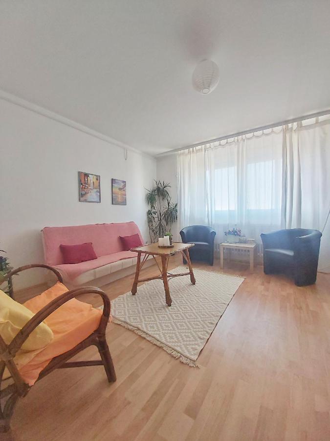 Sunshine Apartment Pančevo Eksteriør billede